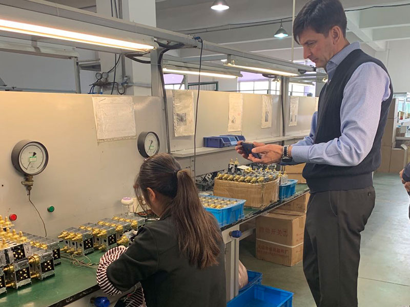 客戶(hù)現(xiàn)場(chǎng)檢查